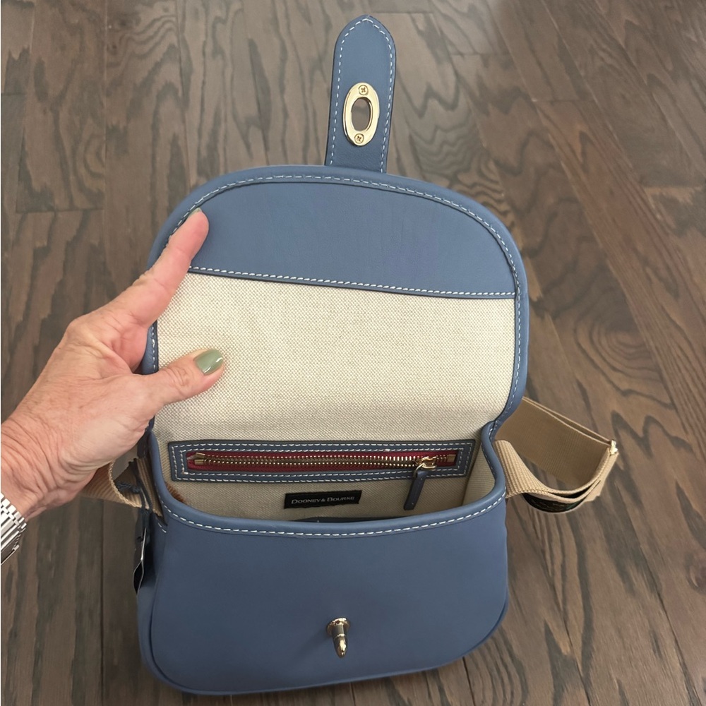 NWT Dooney & Bourke Penrose 2 Saddle 22 Leather Crossbody
in Denim - Picture 5 of 12